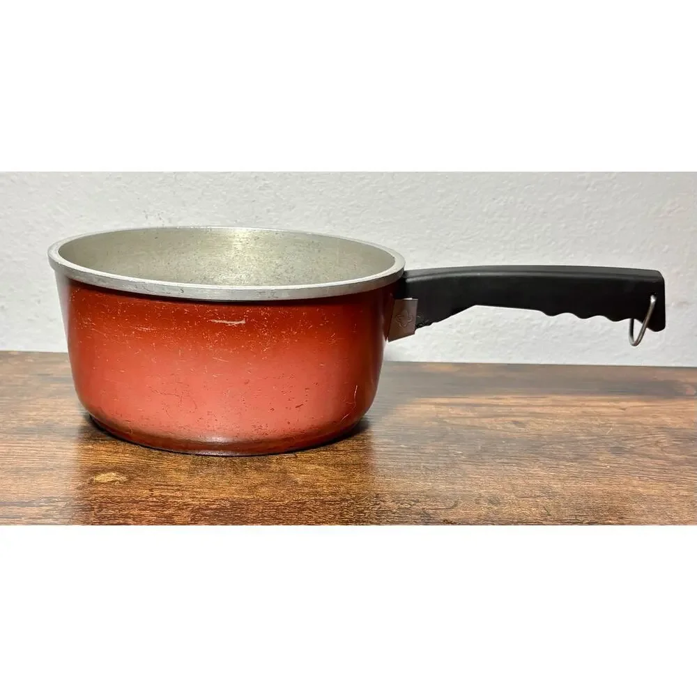 Vintage Club Aluminum Cookware 2 Quart Brown Saucepan Sauce Pot With Lid